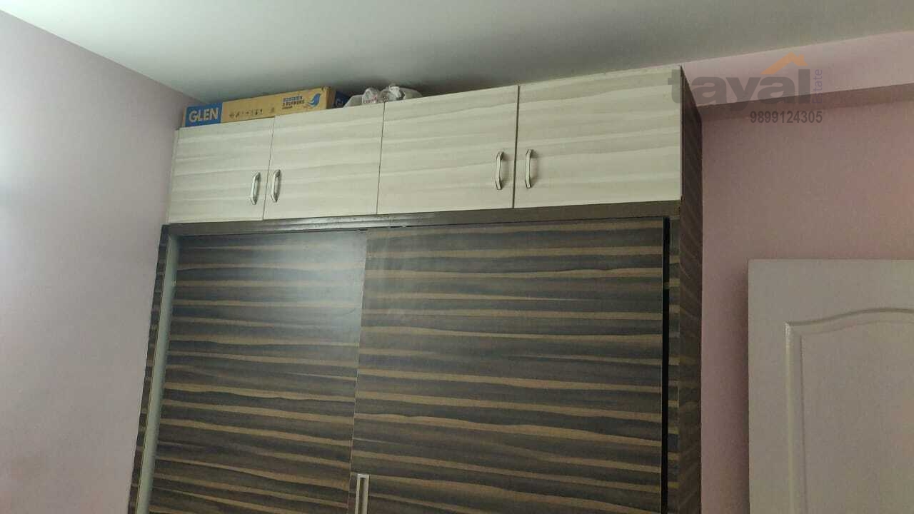 3bhk apartment for sale wardrobes
