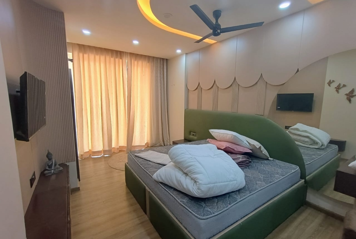 Pareena coban Sector 99A Dwarka Expressway master bedroom