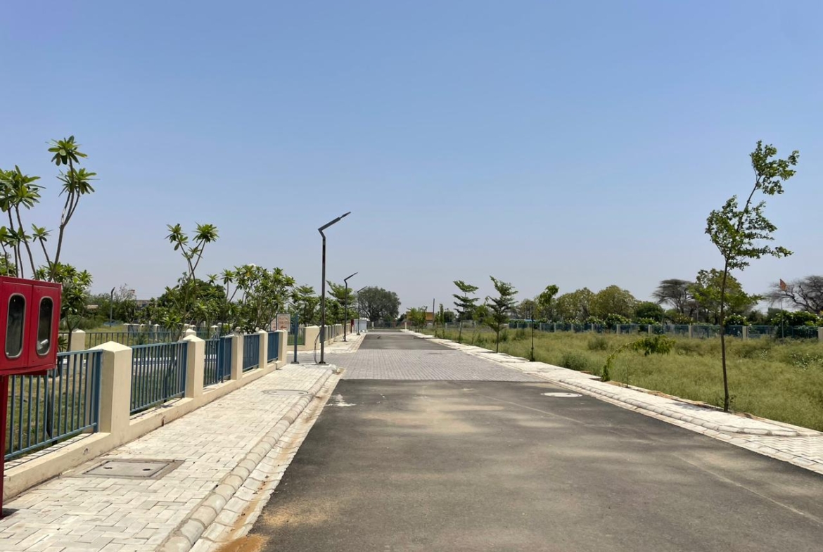 Anandam Estate Dharuhera 12 meter wide road