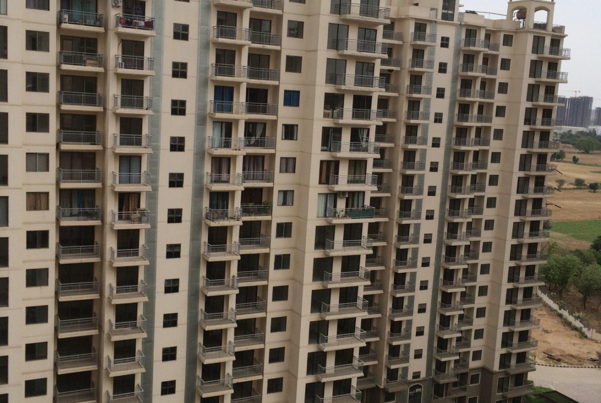 Godrej Frontier Sector 80 Gurgaon towers