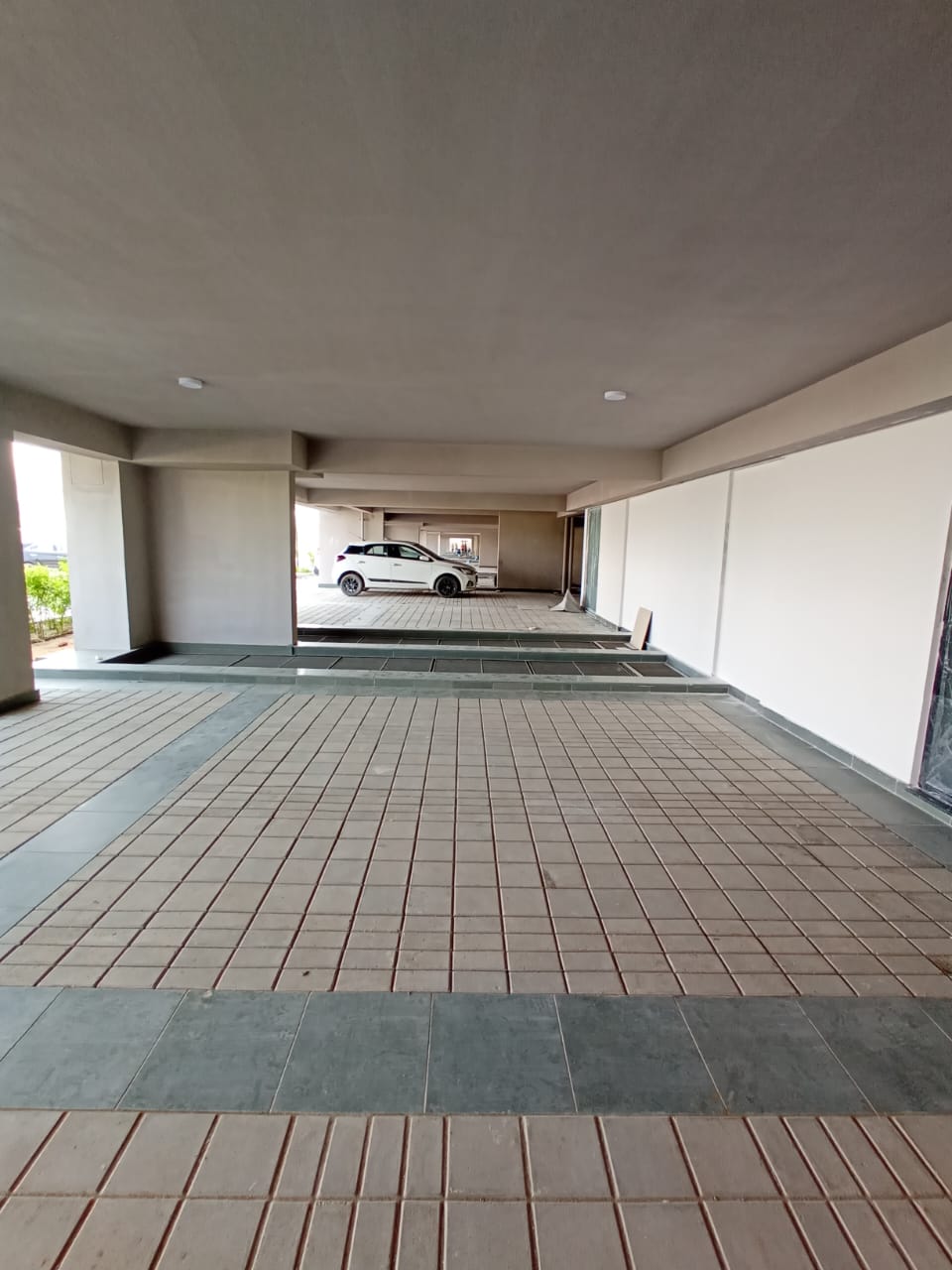 dlf garden city floors stilt parking area