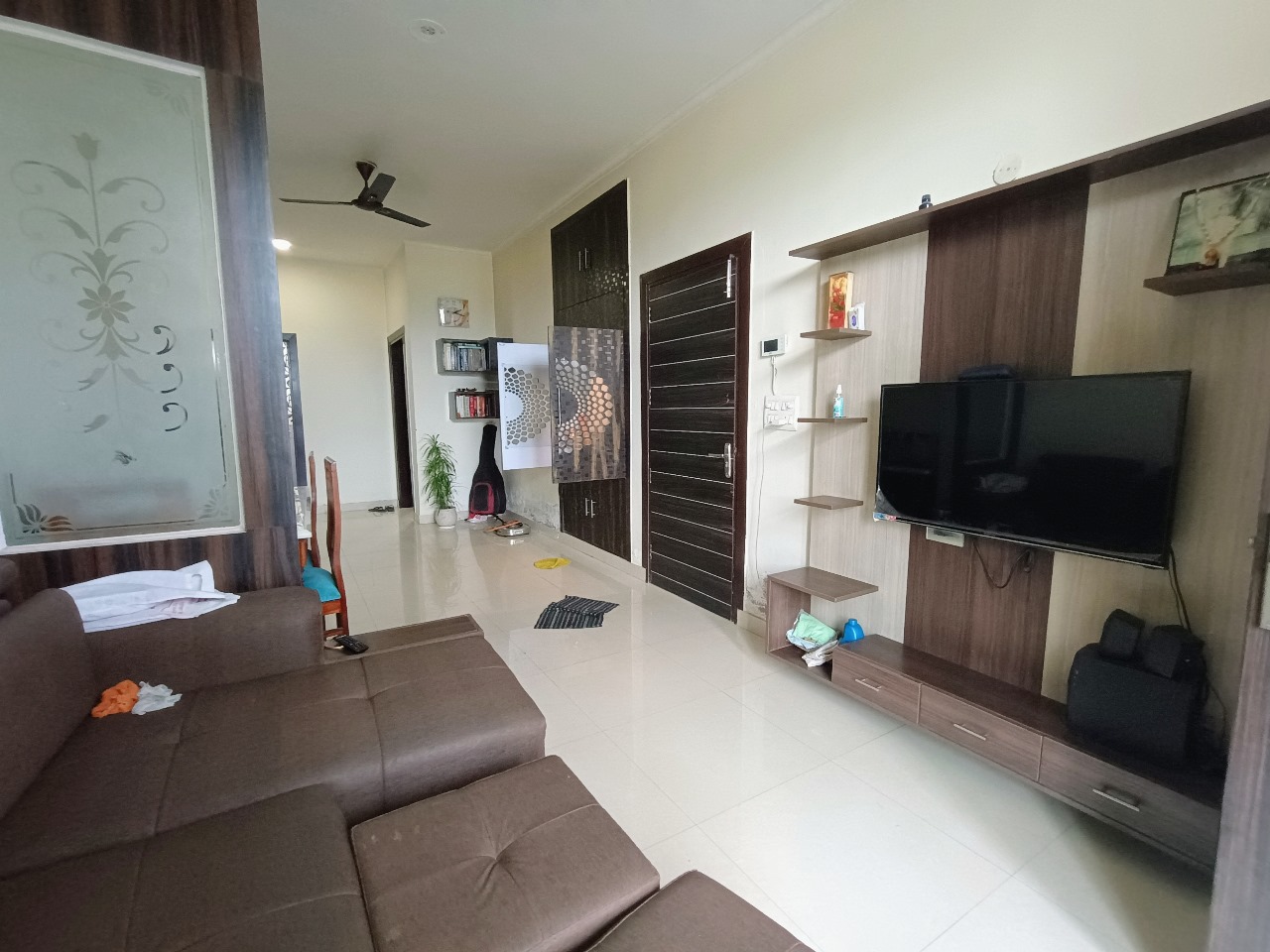 SAS Arcadia for sale living area