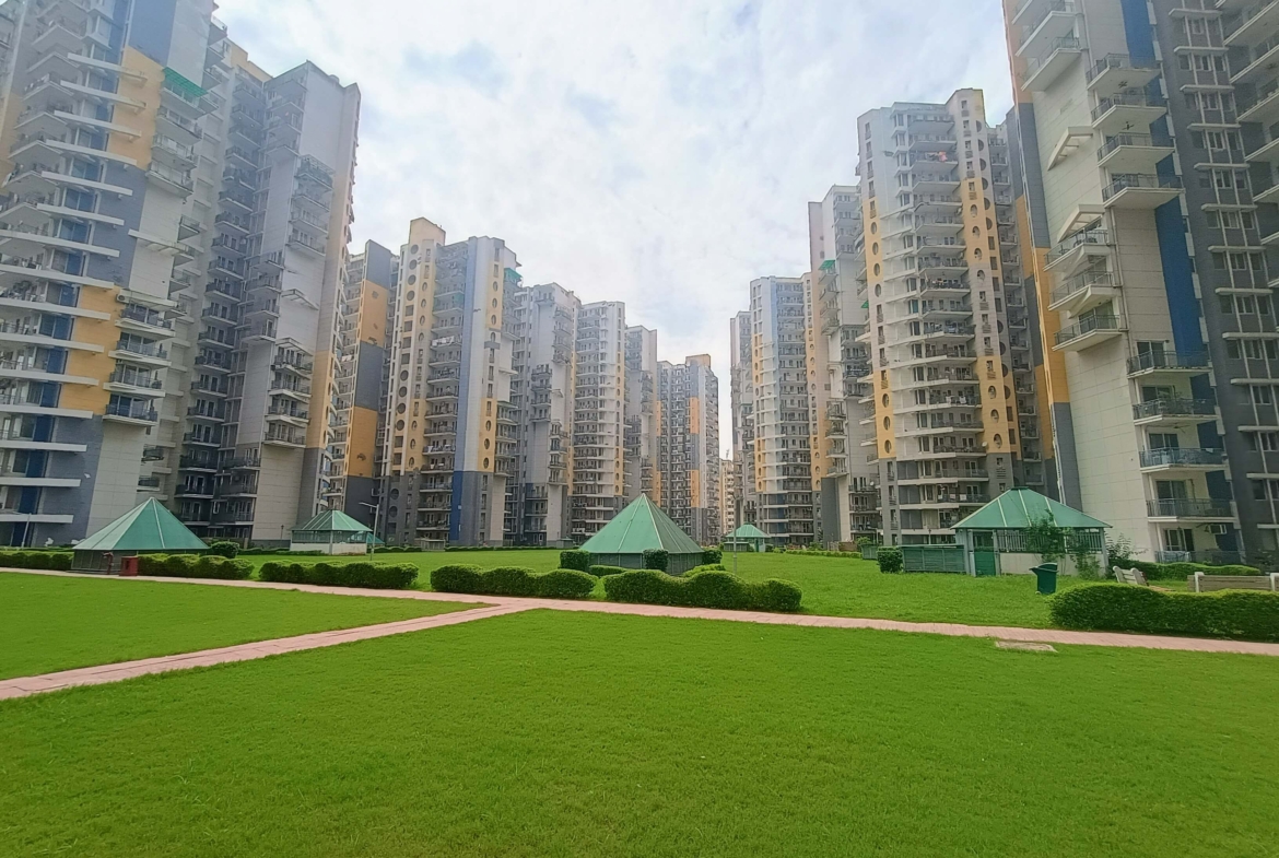 Antriksh Heights Sector 84 Gurgaon outer facade