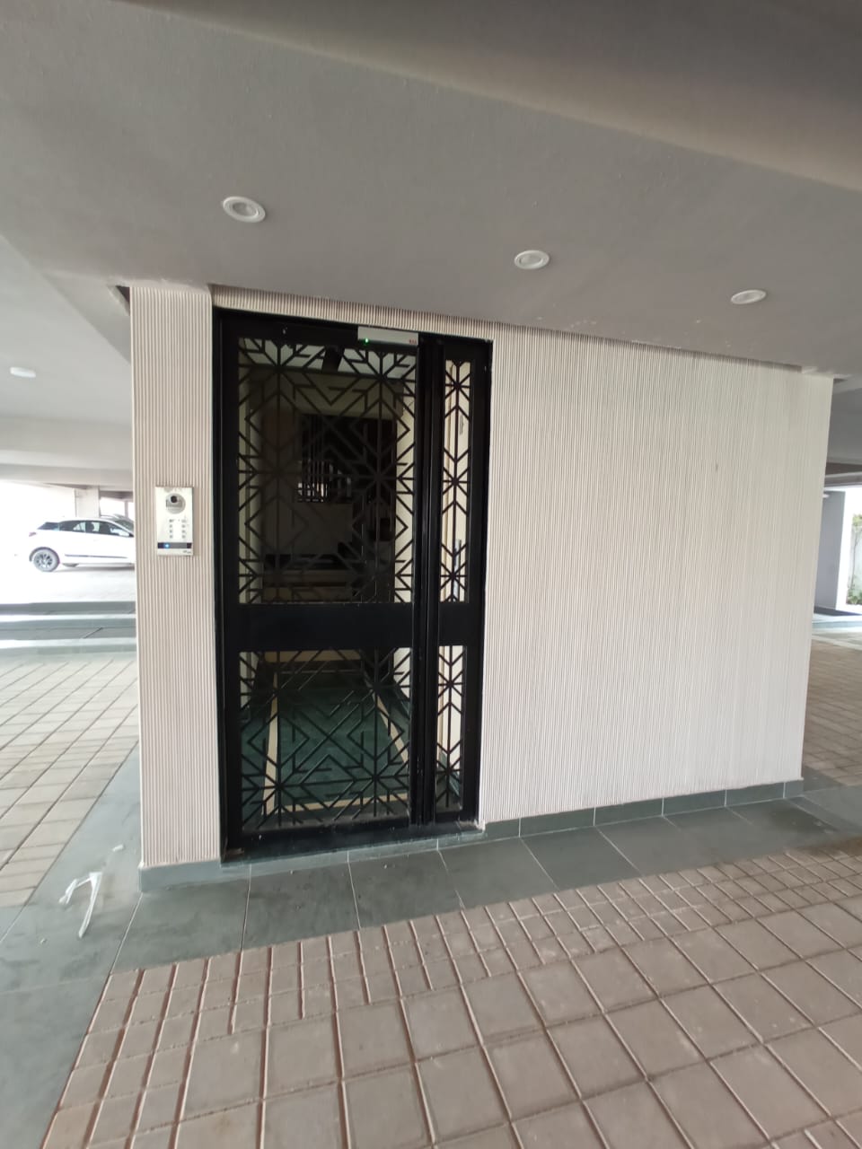 dlf garden city floors entrance gate